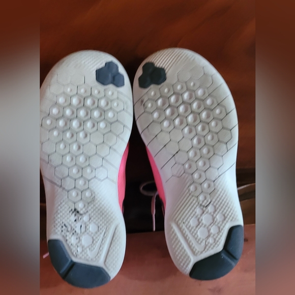 Nike Flex Experience Girls Shoes - Picture 10 of 10